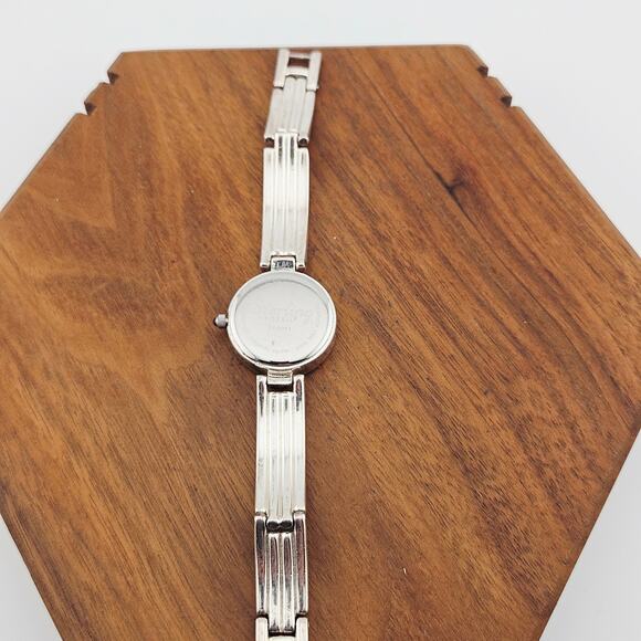 Fossil Sterling Silver Women's Round Dial Watch Sophisticated Minimalist SV-5014 - Picture 5 of 8